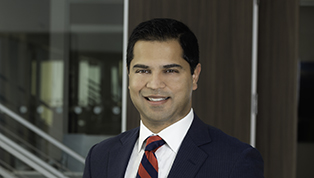 Kelley Kronenberg Partner Harsh Arora Presents Strafford Webinar on UCC Battle of the Forms: Resolving Conflicting Terms in Orders, Invoices, and Related Documents